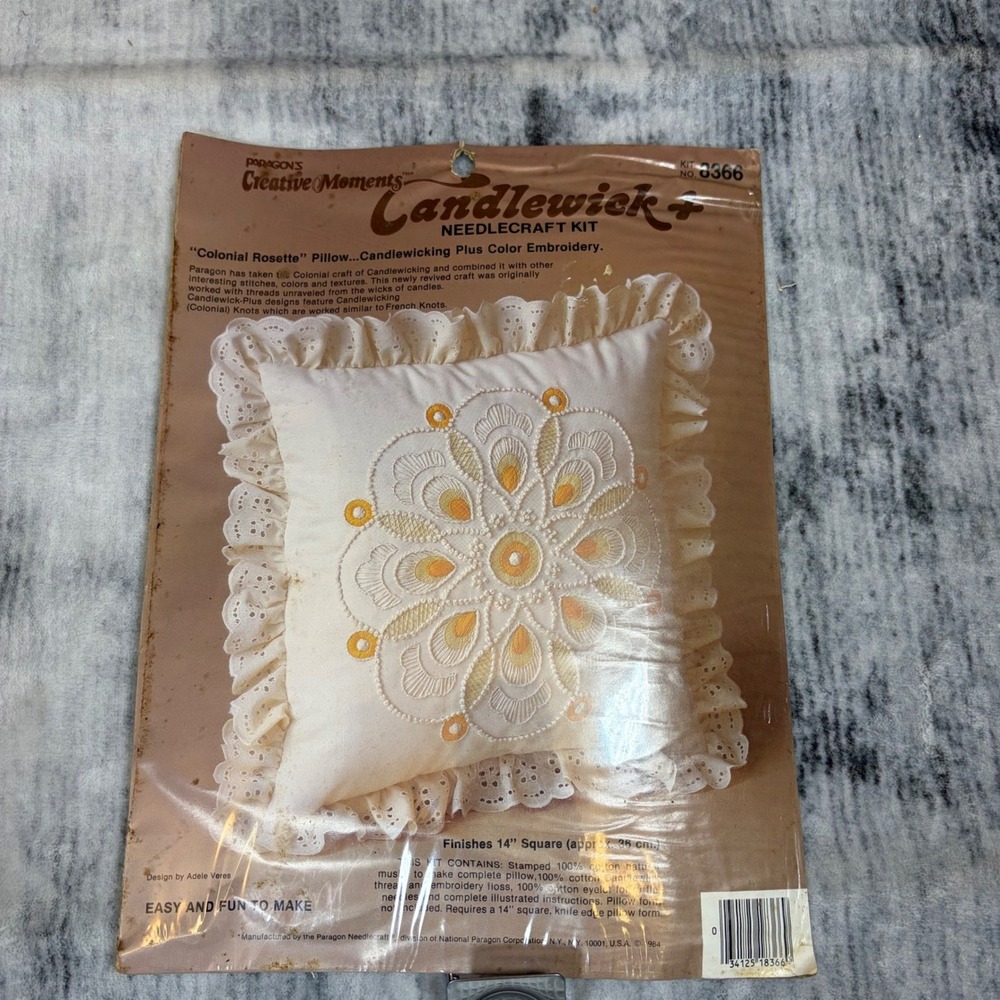 Vintage 1984 Paragon Candlewick Needlecraft Kit Colonial Rosette Pillow 8366